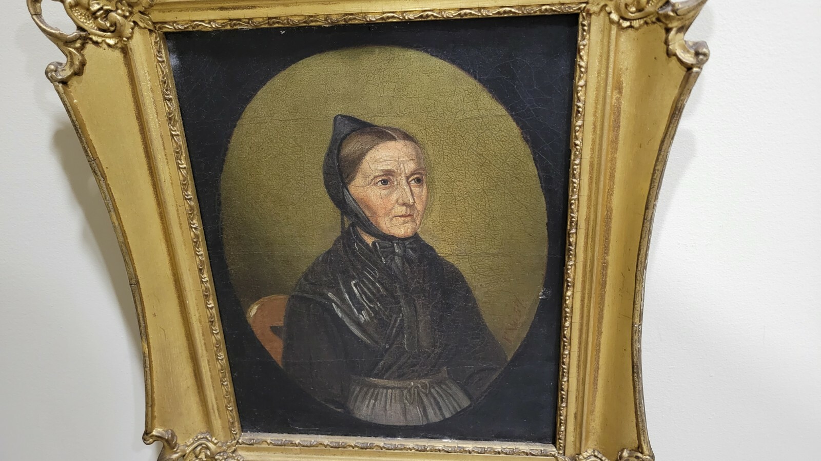 Antique OLD LADY PORTRAIT OIL PAINTING on Canvas, Signed F. W.