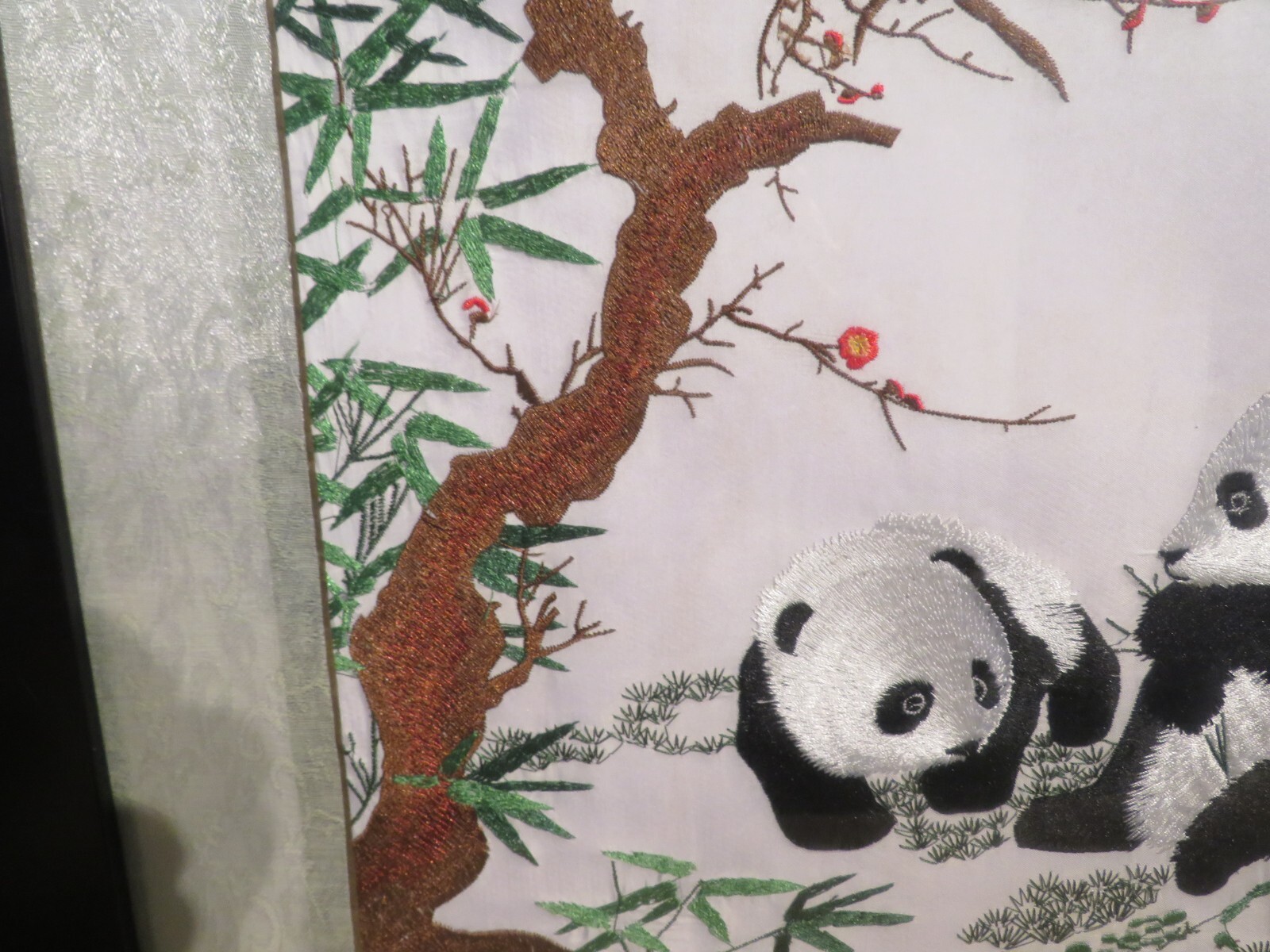 HIGH END HANDMADE OOAK Chinese silk with embroidery of Panda Bears in the snow