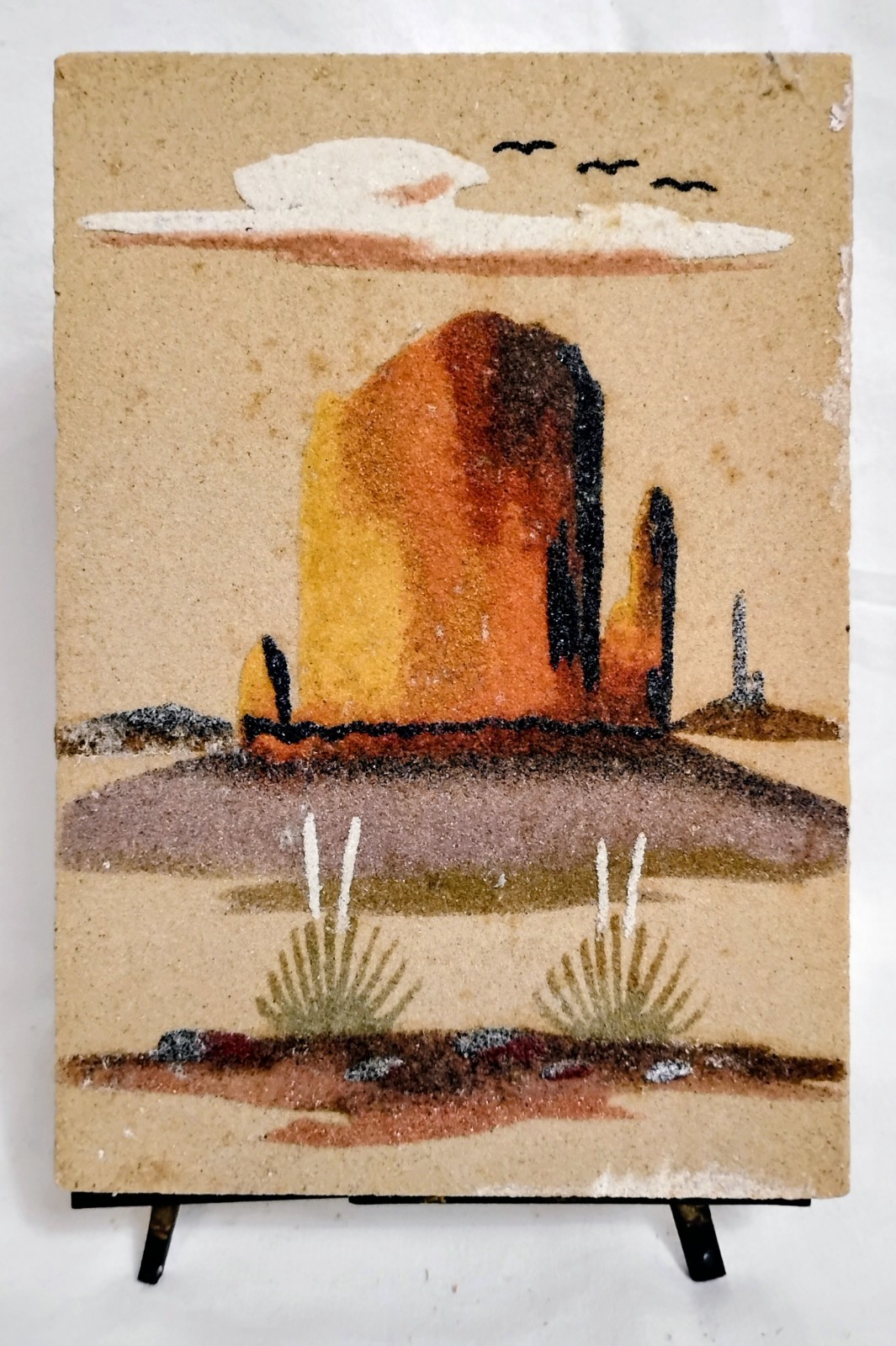 «Monument Valley» Sand Painting SIGNED & by Wilson Price Sr. w/ Vtg Steel Easel