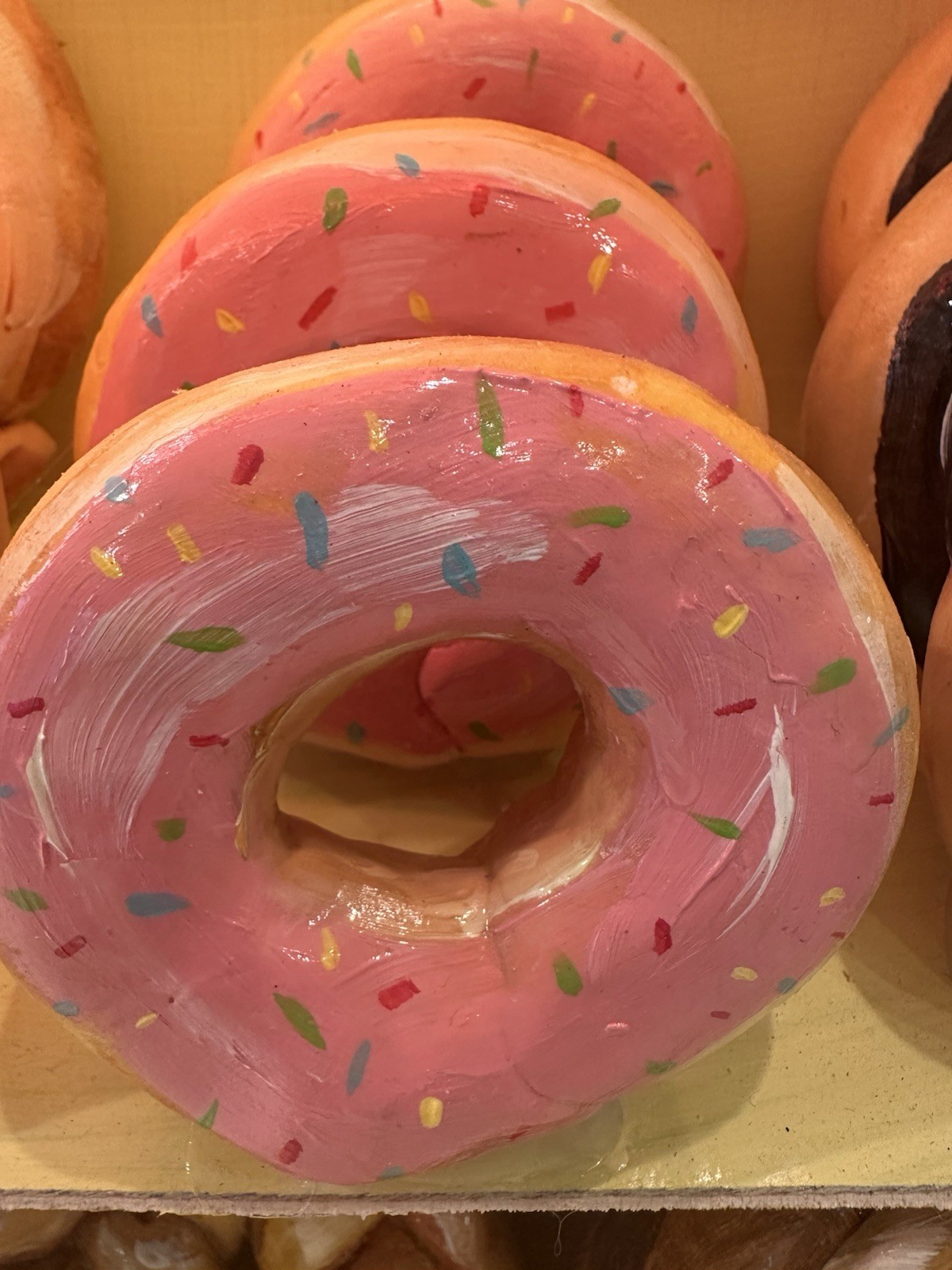 DONUTS POP ART Light Up Sign Sculpture Artist Signed Trinja Henrickson
