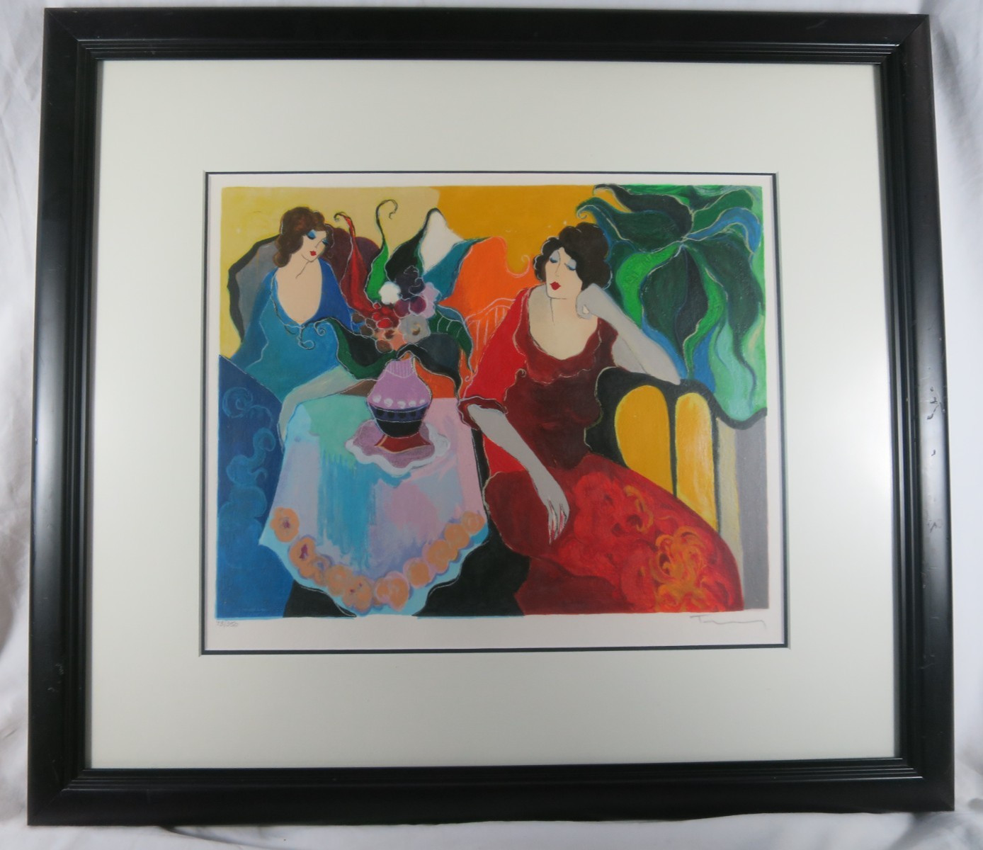 Itzchak Tarkay Signed Serigraph Two Ladies Women Seated Limited Ed 20″x22″ Frame