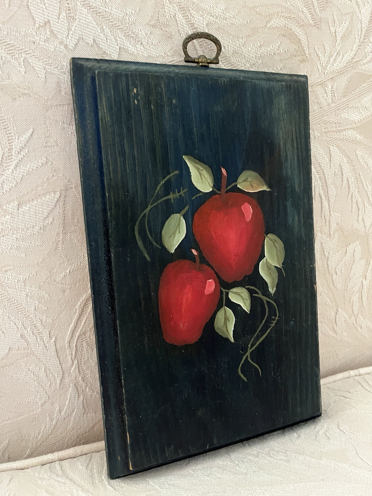 Handpainted Apple Wall Art Plaque Artwork Folk Art Kitchen Country Primitive Vtg