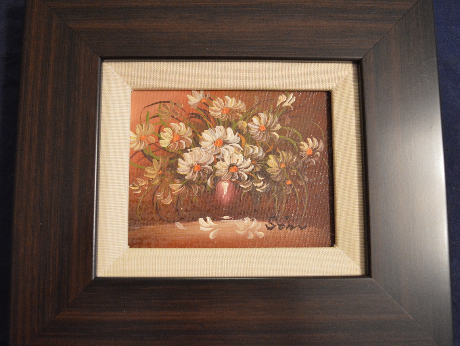 SMALL FLORAL OIL PAINTING ORIGINAL DAISY FLOWER 8 1/2 X 9 1/4 INCHES FRAMED