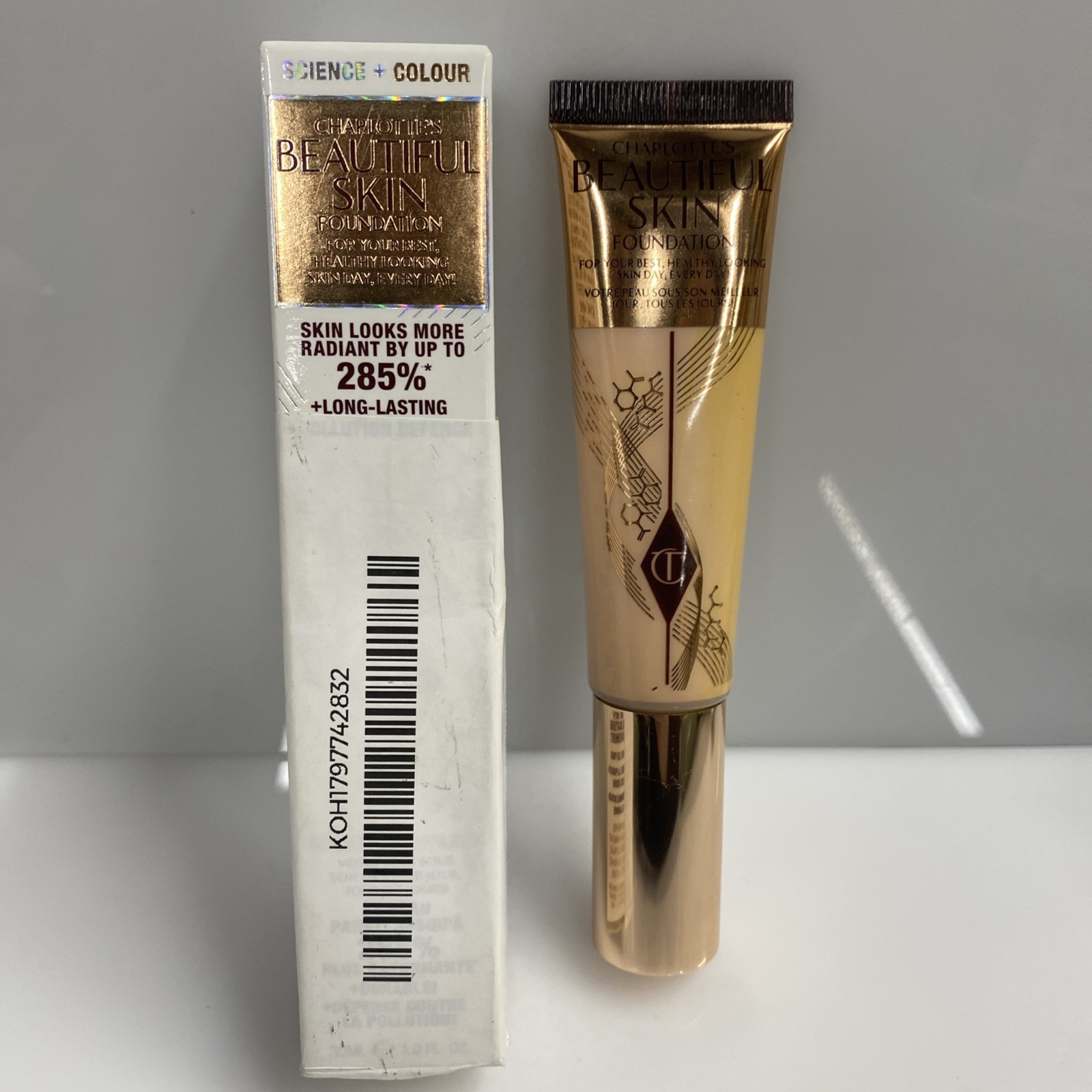 Charlotte Tilbury Beautiful Medium Coverage Foundation -3 Cool Froid -Open Box