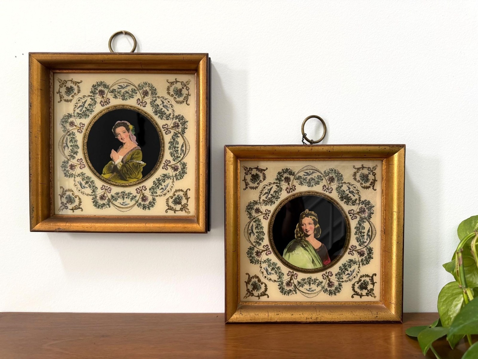 Vintage Verre Églomisé Reverse Painted Portraits Sungott Art Studios New York