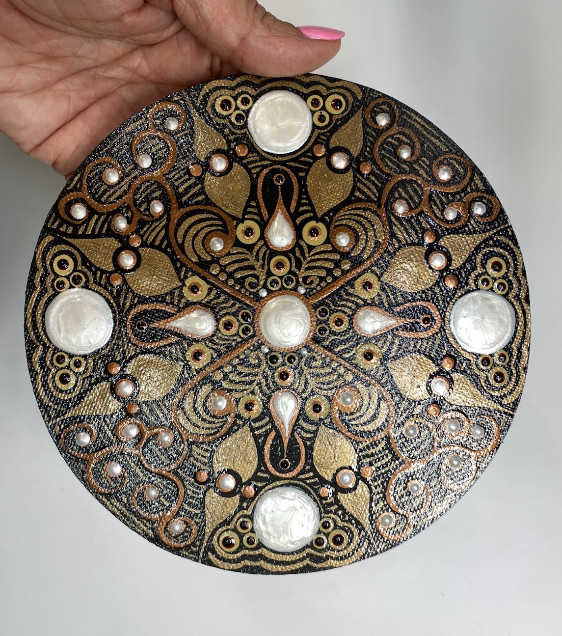 6” Round Flat Mandala Canvas – By JaDeL