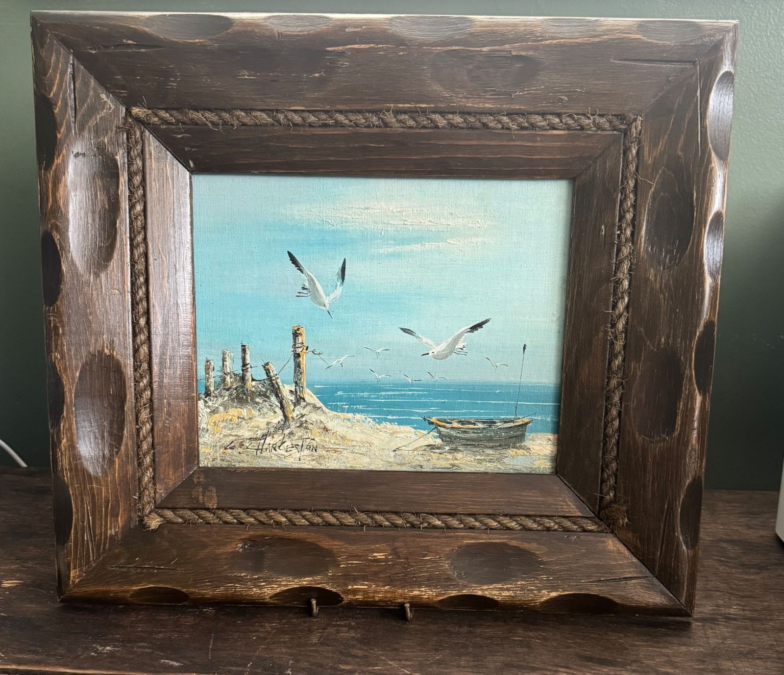Vintage Beach Front Signed Original Oil on Board Framed 15.75″ x 13.75″ Gulls