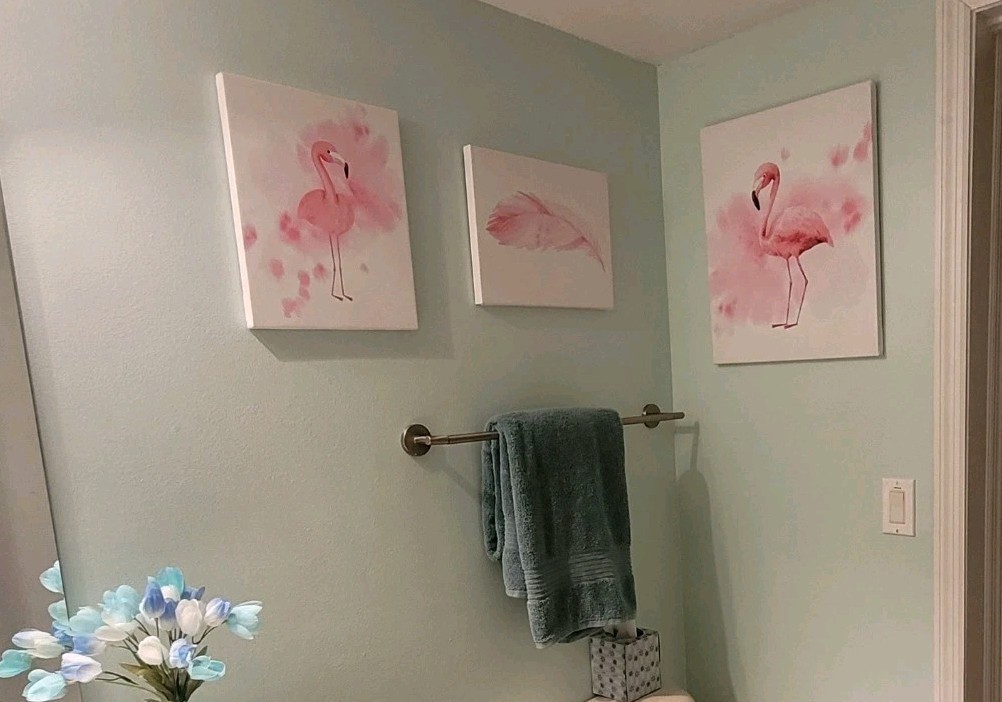 Flamingos! Custom Canvas Artwork Fun Classy & Colorful Excellent Condition!