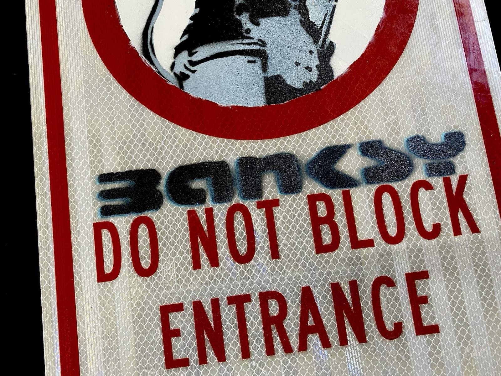 Banksy “PAINTER RAT” DO NOT BLOCK ENTRANCE Street Sign-NEW YORK- 2016
