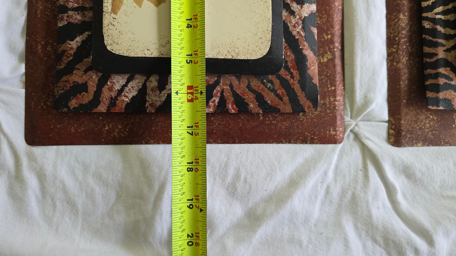Monkey & Giraffe Painting on Metal 3D frame Sana Ellis Workshop 9.5″ x 17.5″