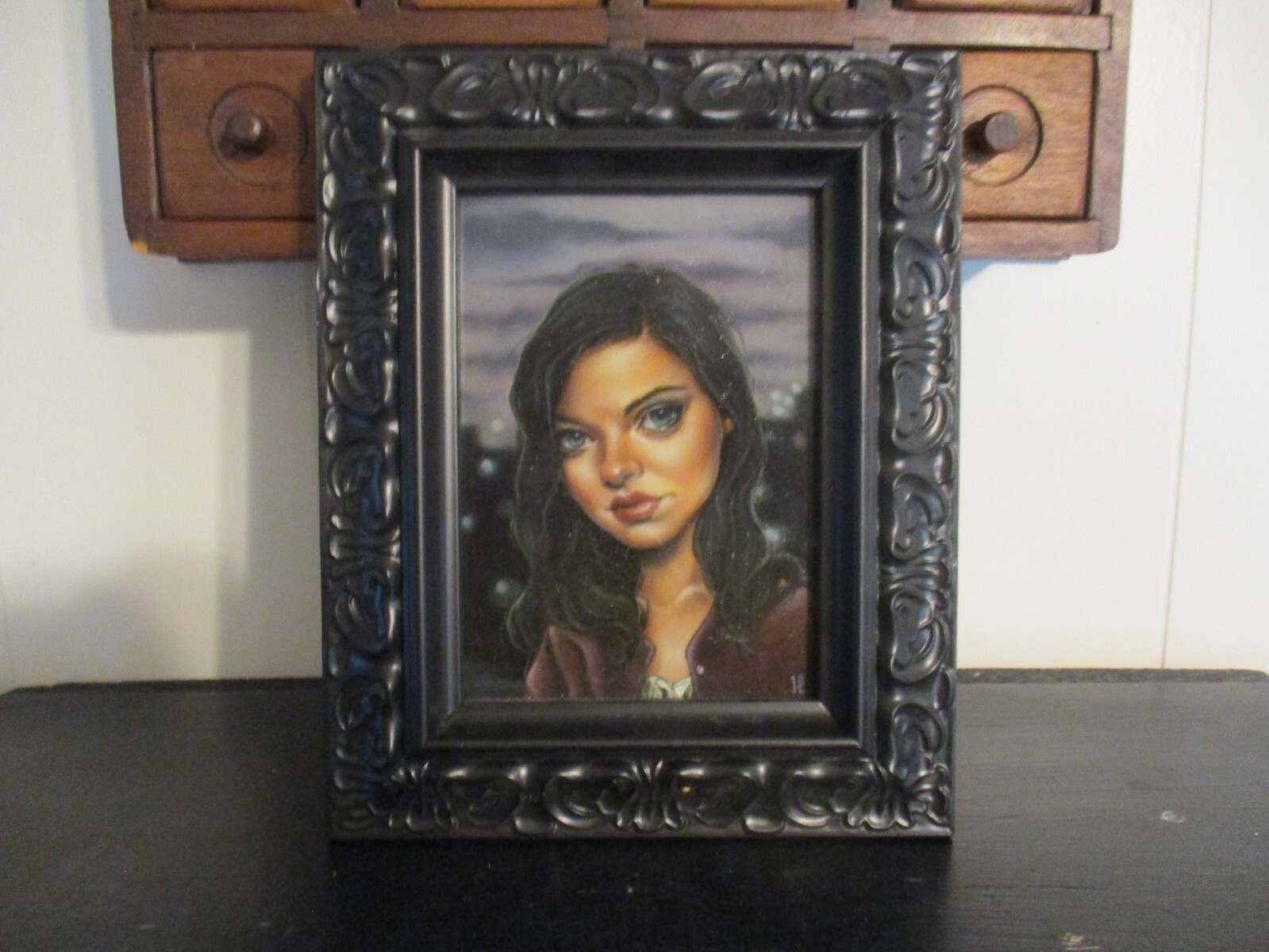Stunning portrait painting in a black framed carved 8 1/2 x 10 1/2 Signed K2