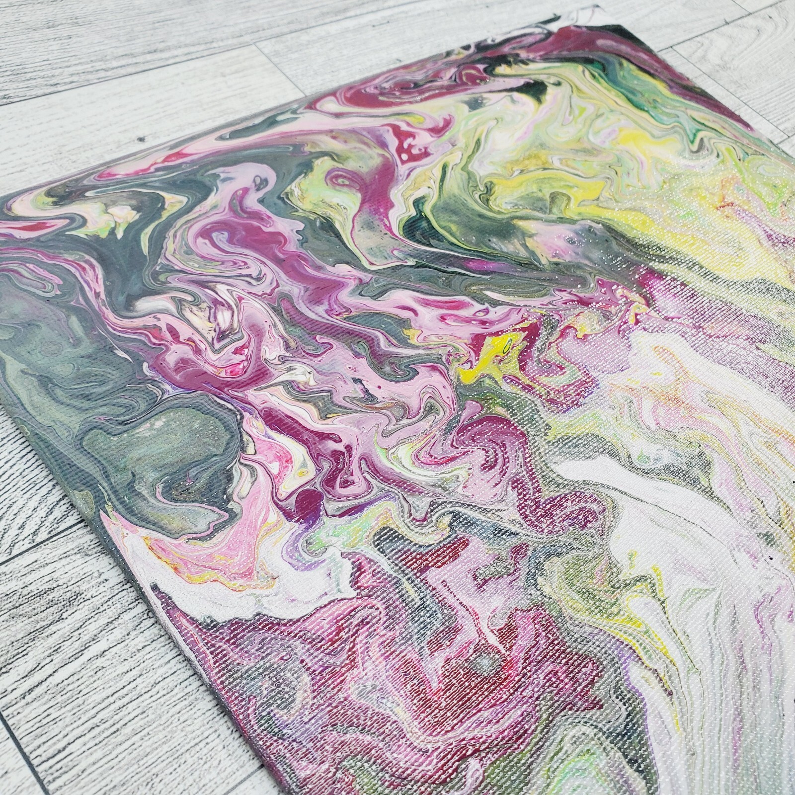 Original Abstract Acrylic Fluid Art Painting 8″x10″ Flat Canvas Panel w/ Easel
