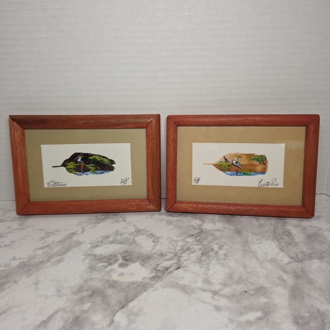 VINTAGE HAND PAINTED FEATHER ART TOUCANS ON BRANCHS COSTA RICA SIGNED FRAMED 2
