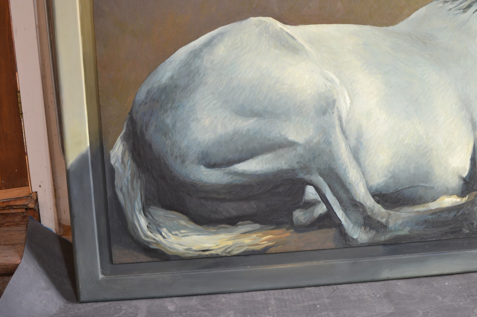 Richard Murray 1948 – 2024, Utah Artist «Reclining Horse» 60 x 108 oil painting