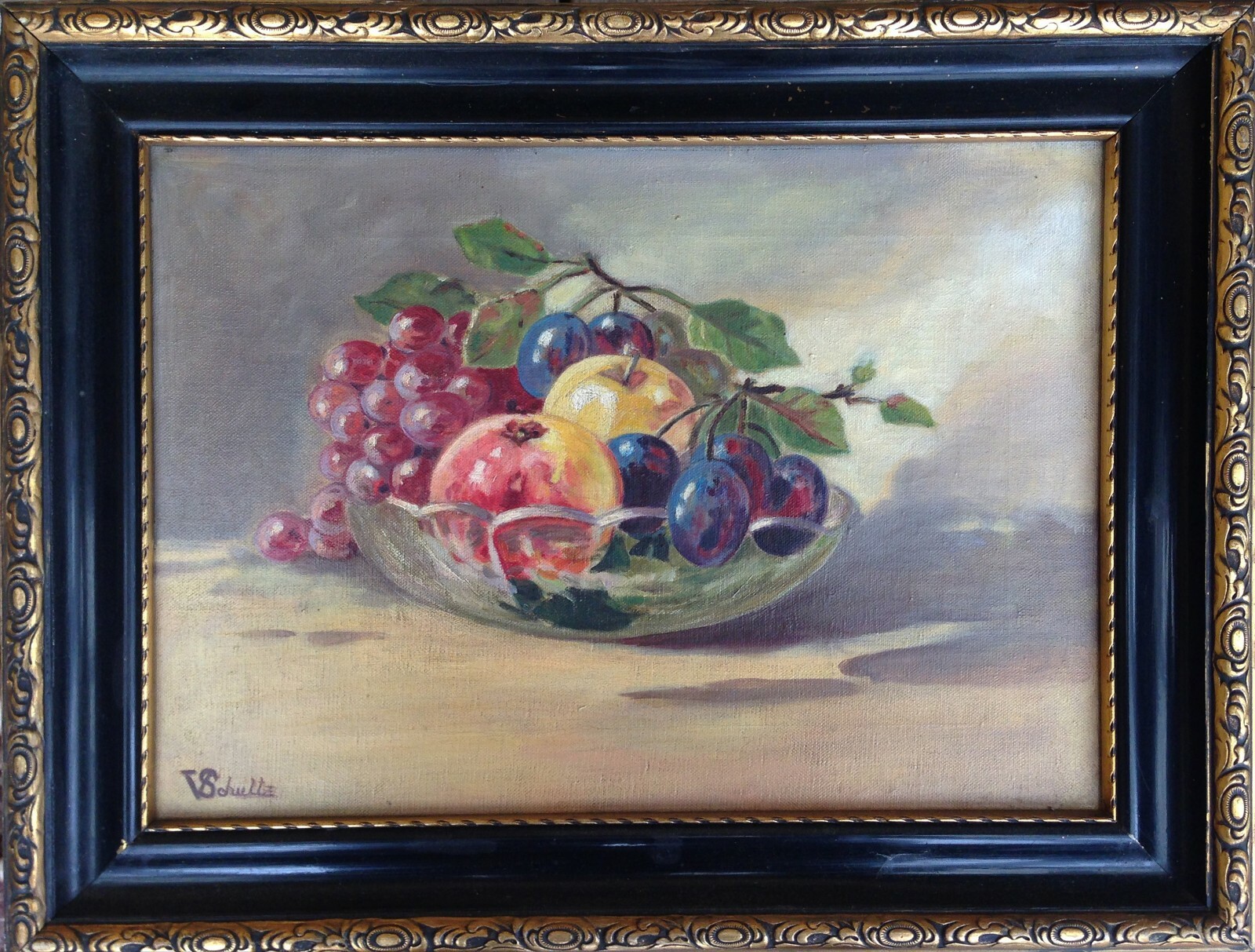 V. Schultz: STILL LIFE WITH FRUITS
