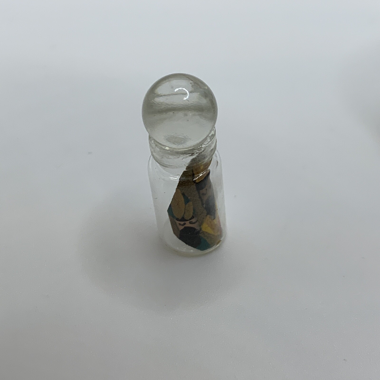 Miniature Three Wise Men drawing over bottled sealed leaves 🍃 lot of two PR