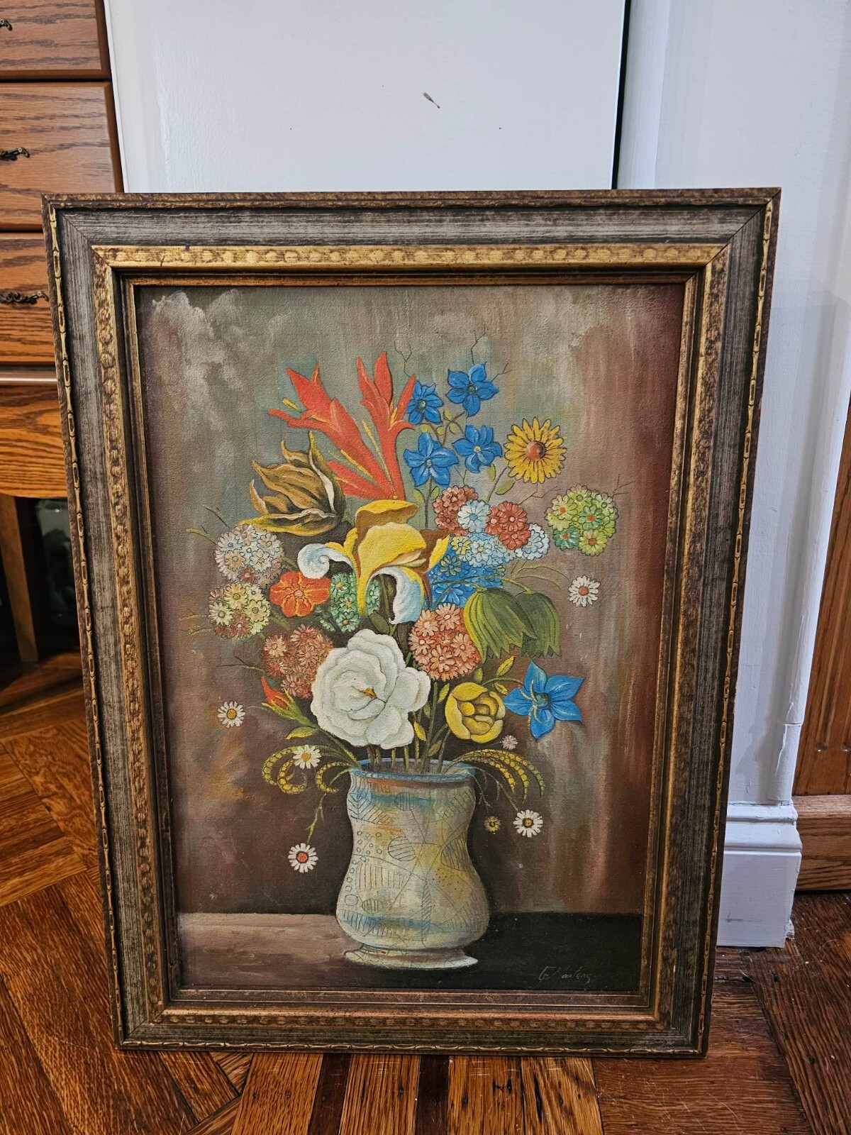 Unique & signed Vivid colors oil on canvas flowers bouquet in ethnic vase
