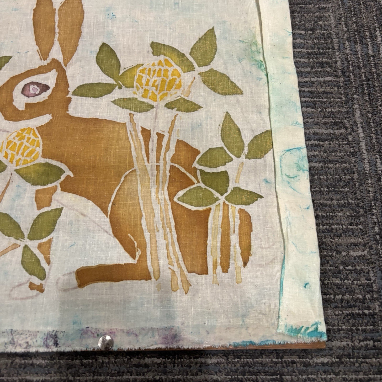 VINTAGE BATIK SILK FABRIC PAINTING Bunny Rabbit MCM TEXTILE FOLK ART 18 X 25 in
