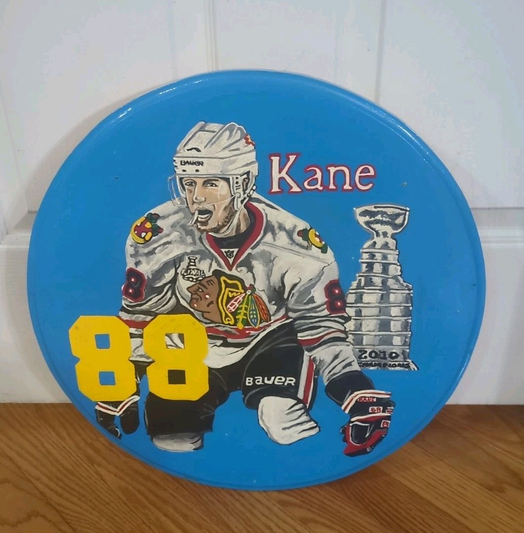 Patrick Kane #88 Chicago BlackHawks Hand Painted Picture Wall Hanger 2010