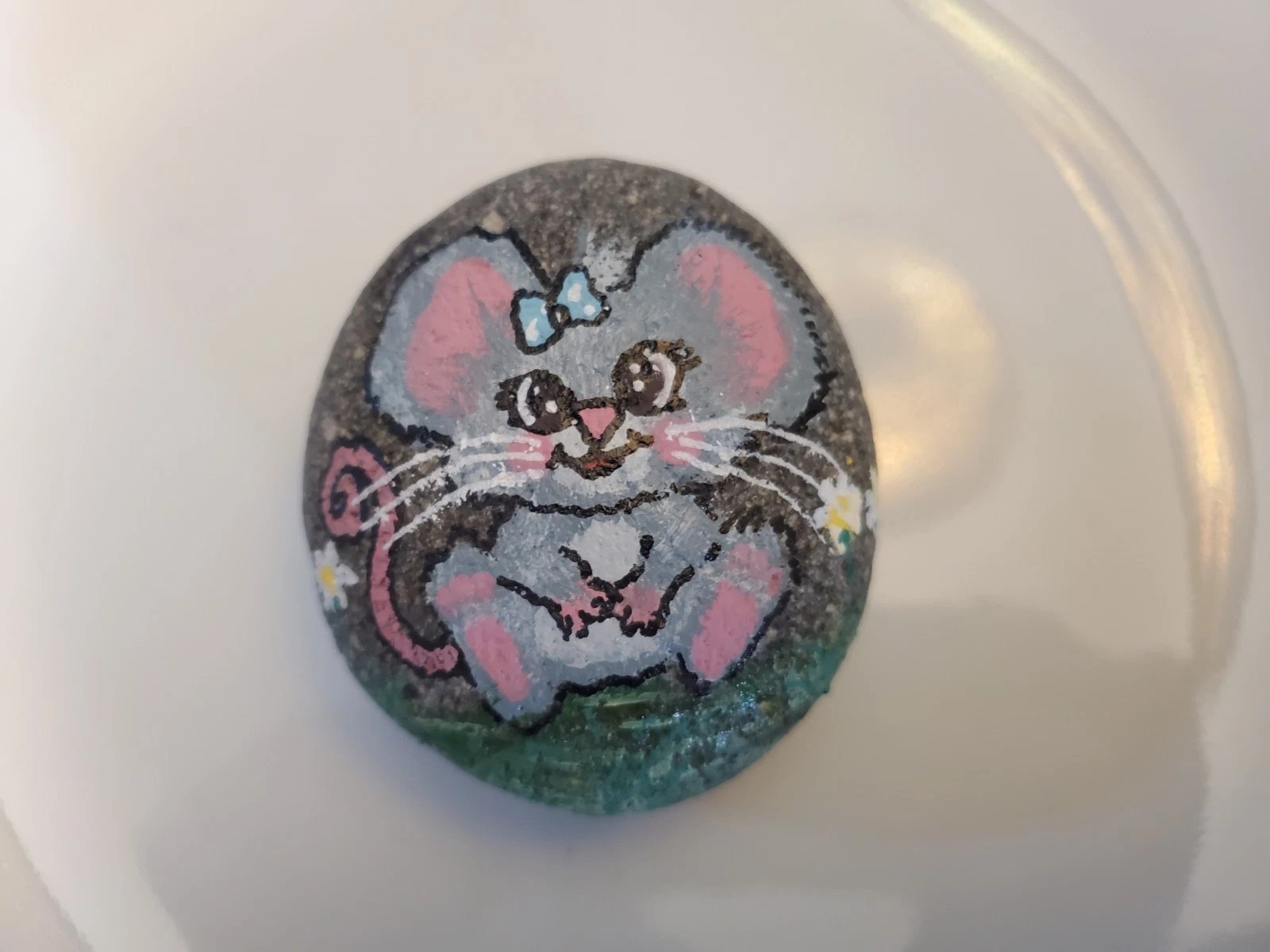 Hand painted Cute Mouse stone