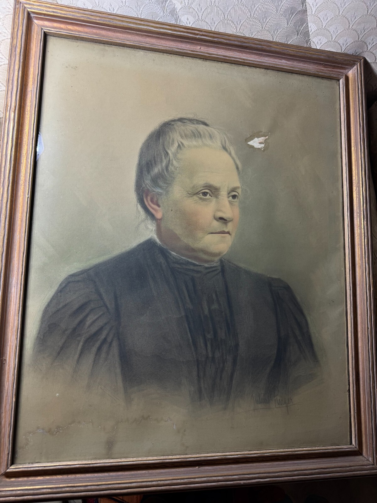 Large Julius Ruger (1841 – 1906) «Female Portrait Pastel Painting -Signed/Framed