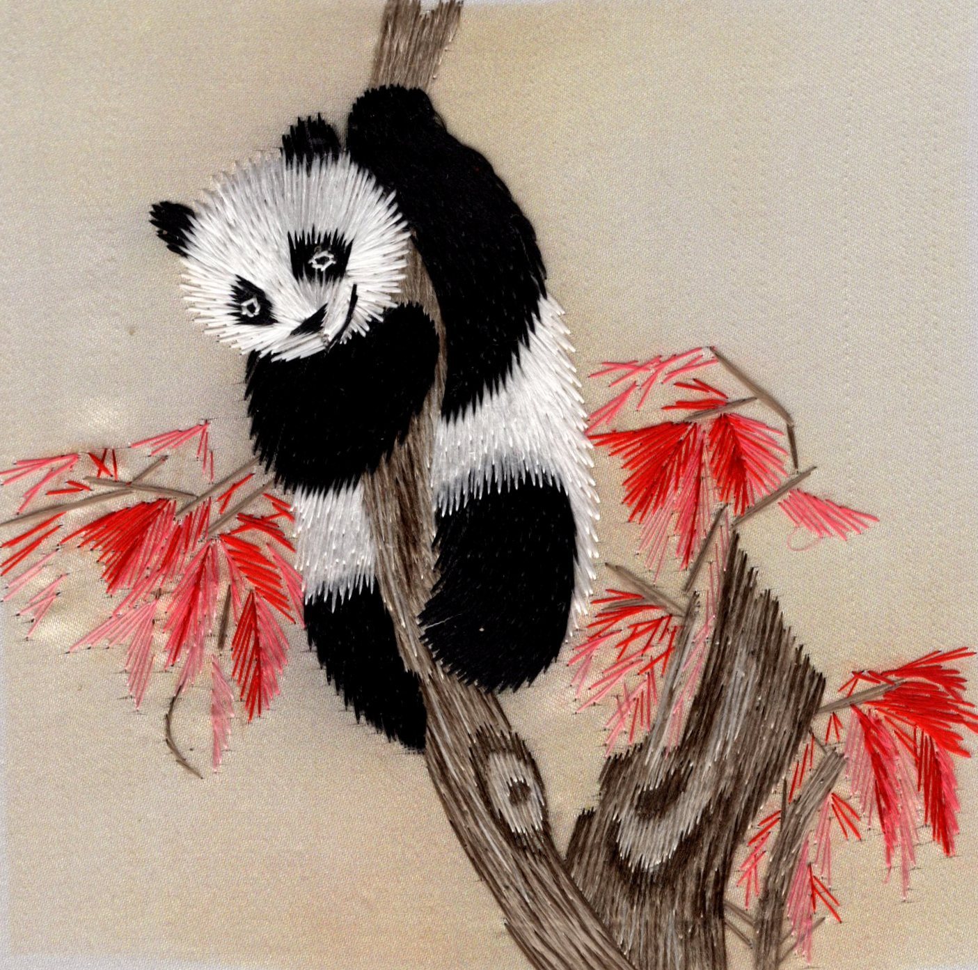 Chinese Silk Embroidery Art Handmade Chinese Giant Panda Bear Decor Handicraft