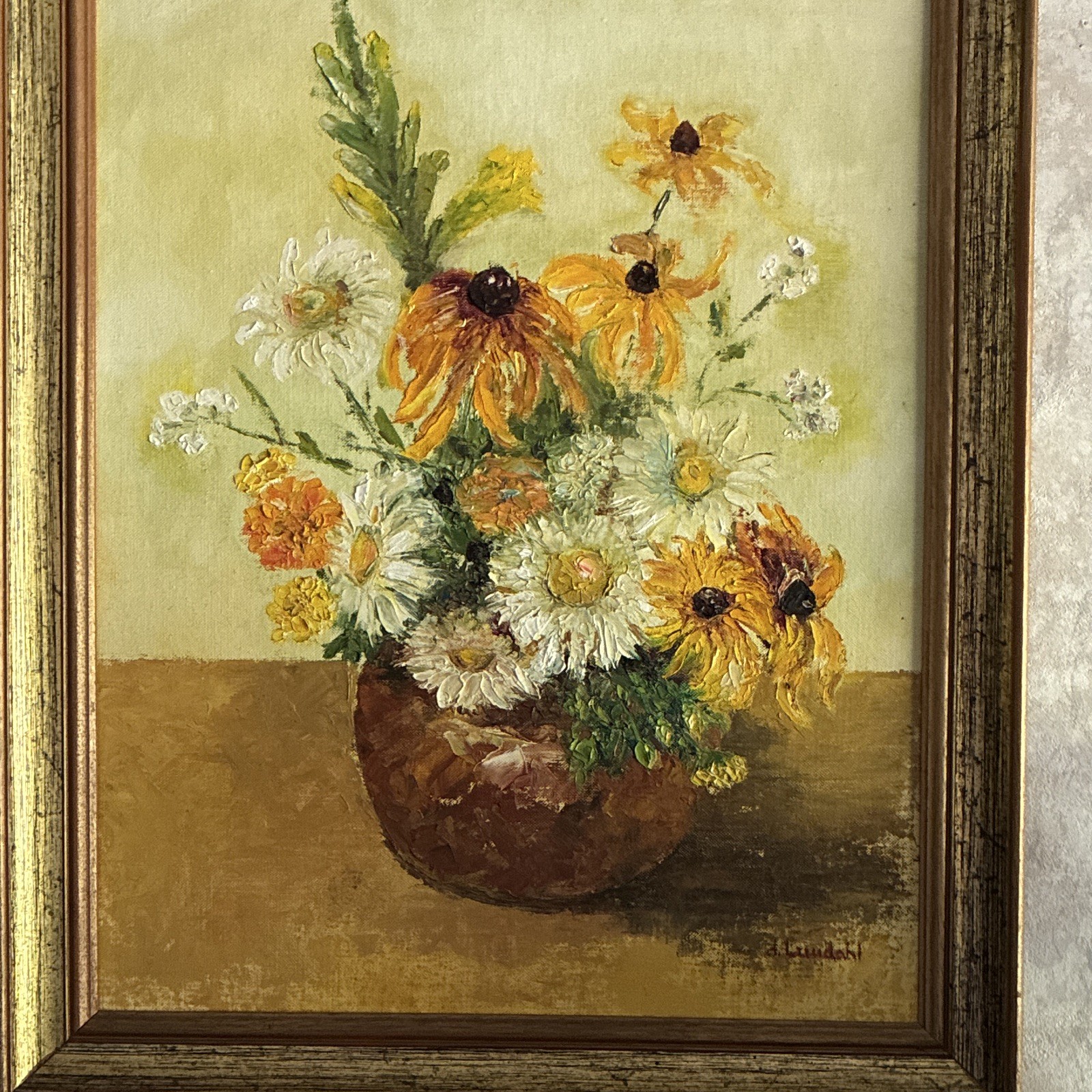 Lindahl Signed Framed Floral Still Life Vase Oil Painting on Canvas, Medium