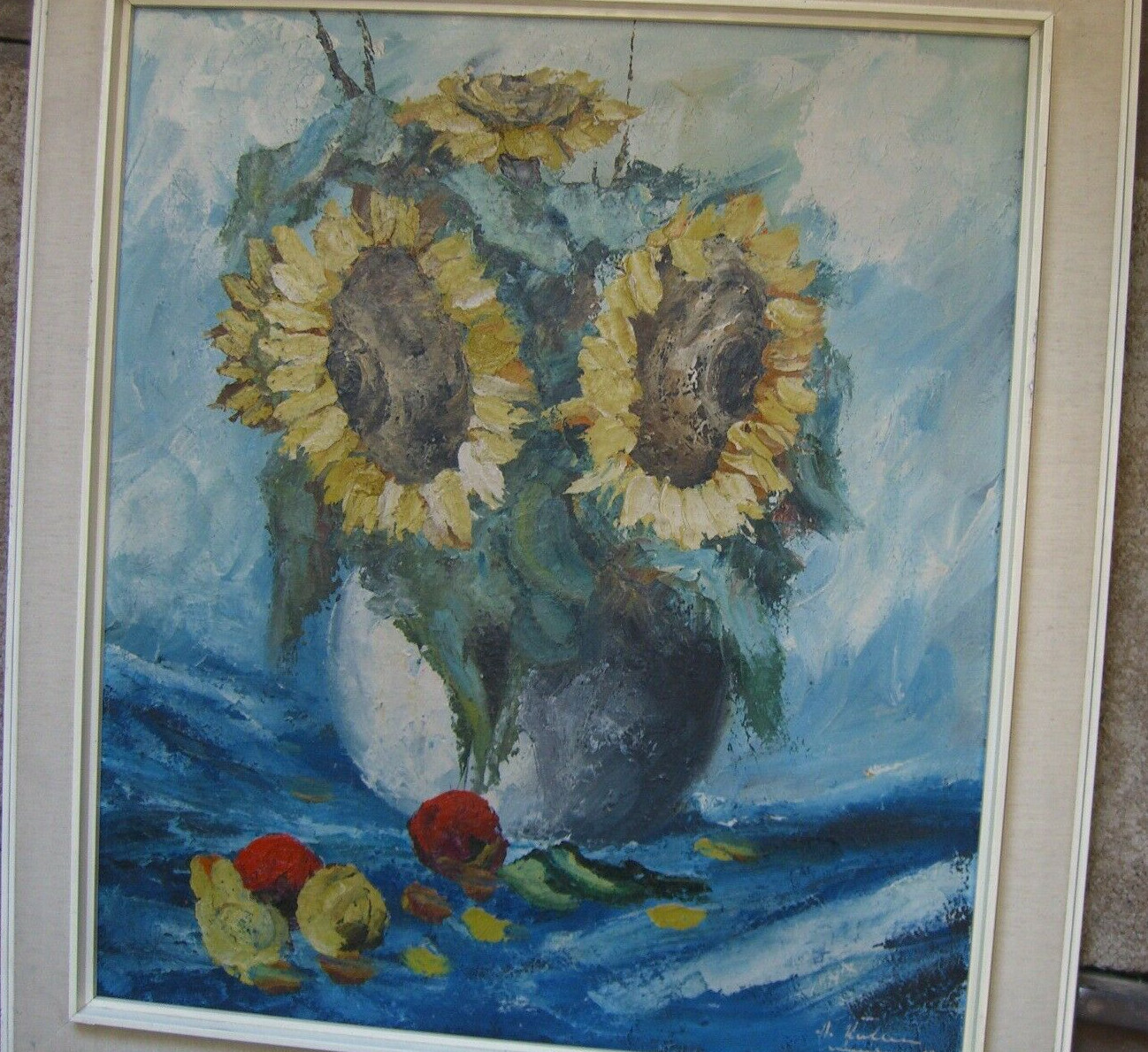Unclearly Signed Sunflower Vase Blue Money Blossoms Seeds Roses Red Antique