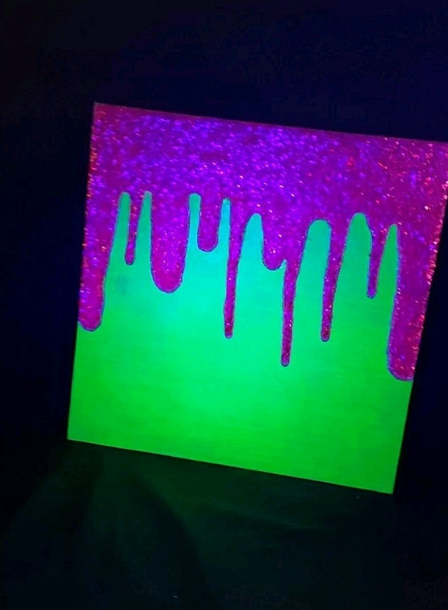 Blacklight Glow In The Dark Glitter Painting On Canvas Green WithFushia Glitter