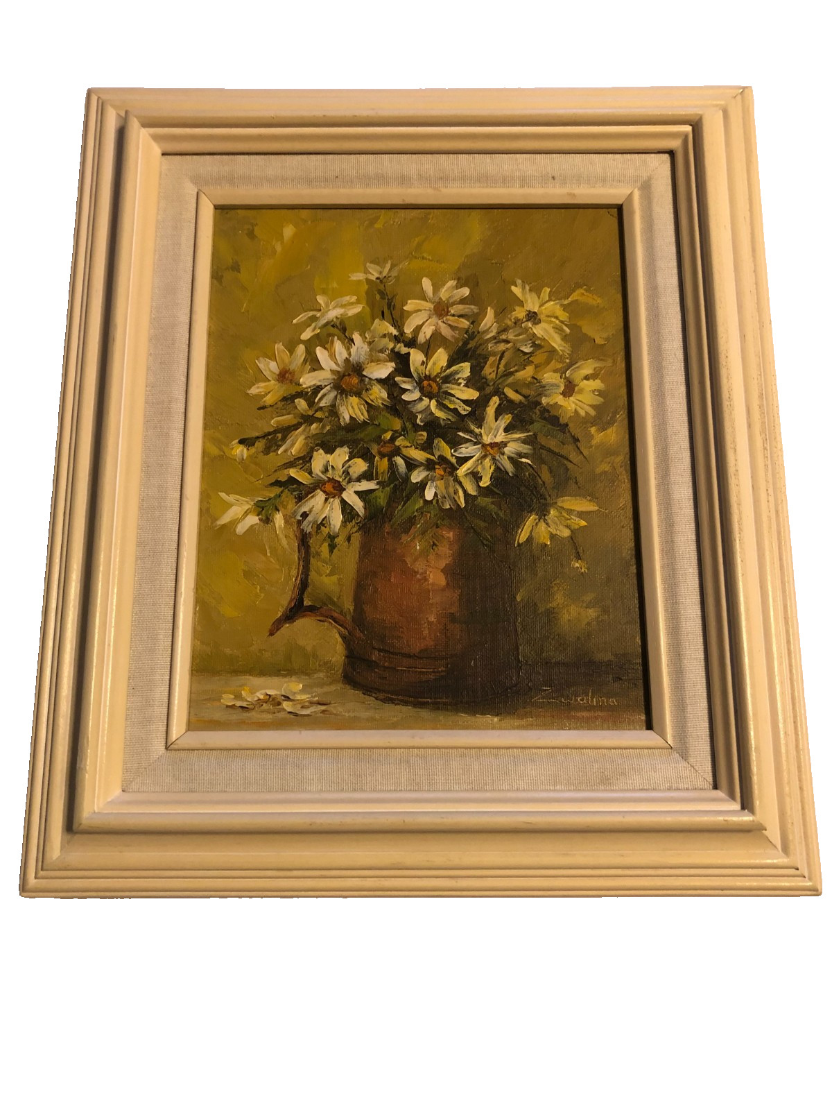 Vintage 1974 oil on canvas daisies in a vase Wisconsin artist Elsie Zwalina