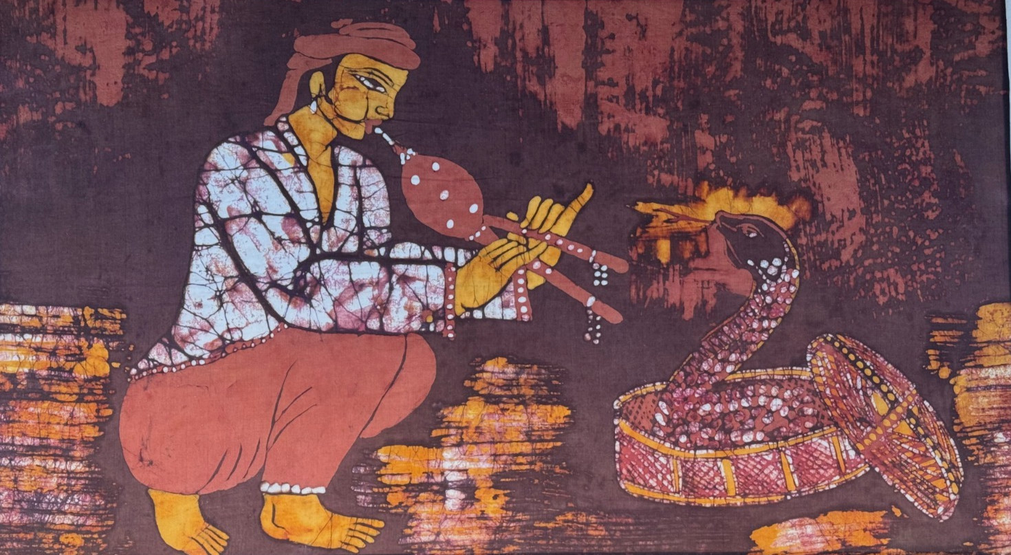 VINTAGE ORIGINAL ASIAN BATIK PAINTING SNAKE CHARMER COBRA INDIA MIDDLE EAST ART