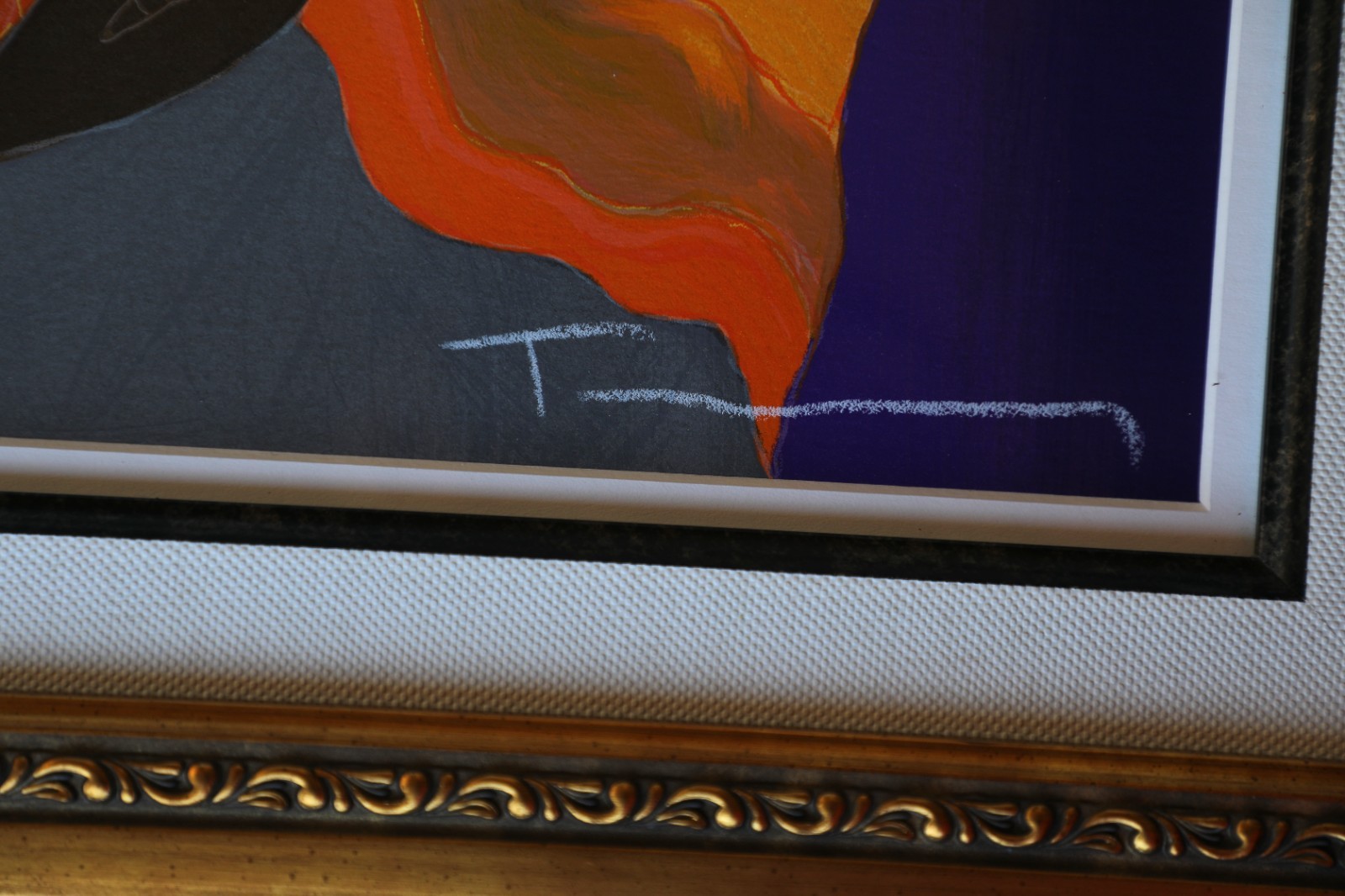 Itzchak Tarkay: «Gitana» Serigraph, signed & numbered 12×16 in 22×27 frame
