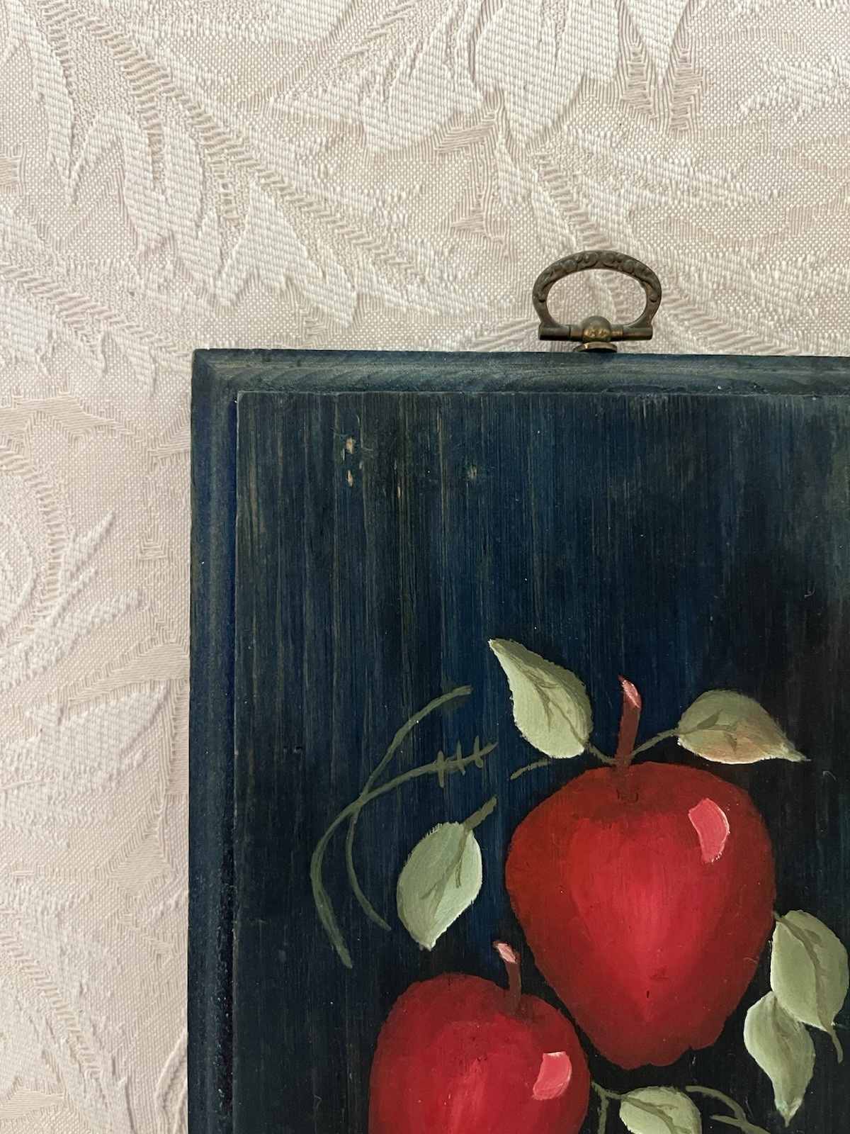 Handpainted Apple Wall Art Plaque Artwork Folk Art Kitchen Country Primitive Vtg