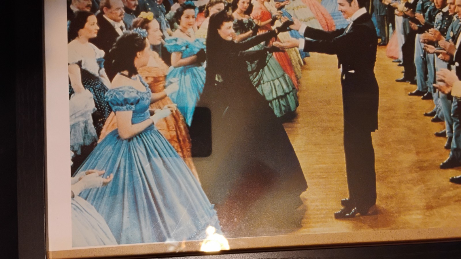 GONE WITH THE WIND FRAMED PHOTO POSTER SOUTHERN BALL RHETT AND SCARLETT DANCE