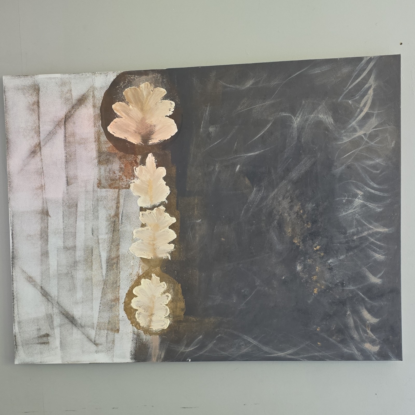 Abstract Floral Painting Gray Tones with Cream Flowers – Single Piece Art