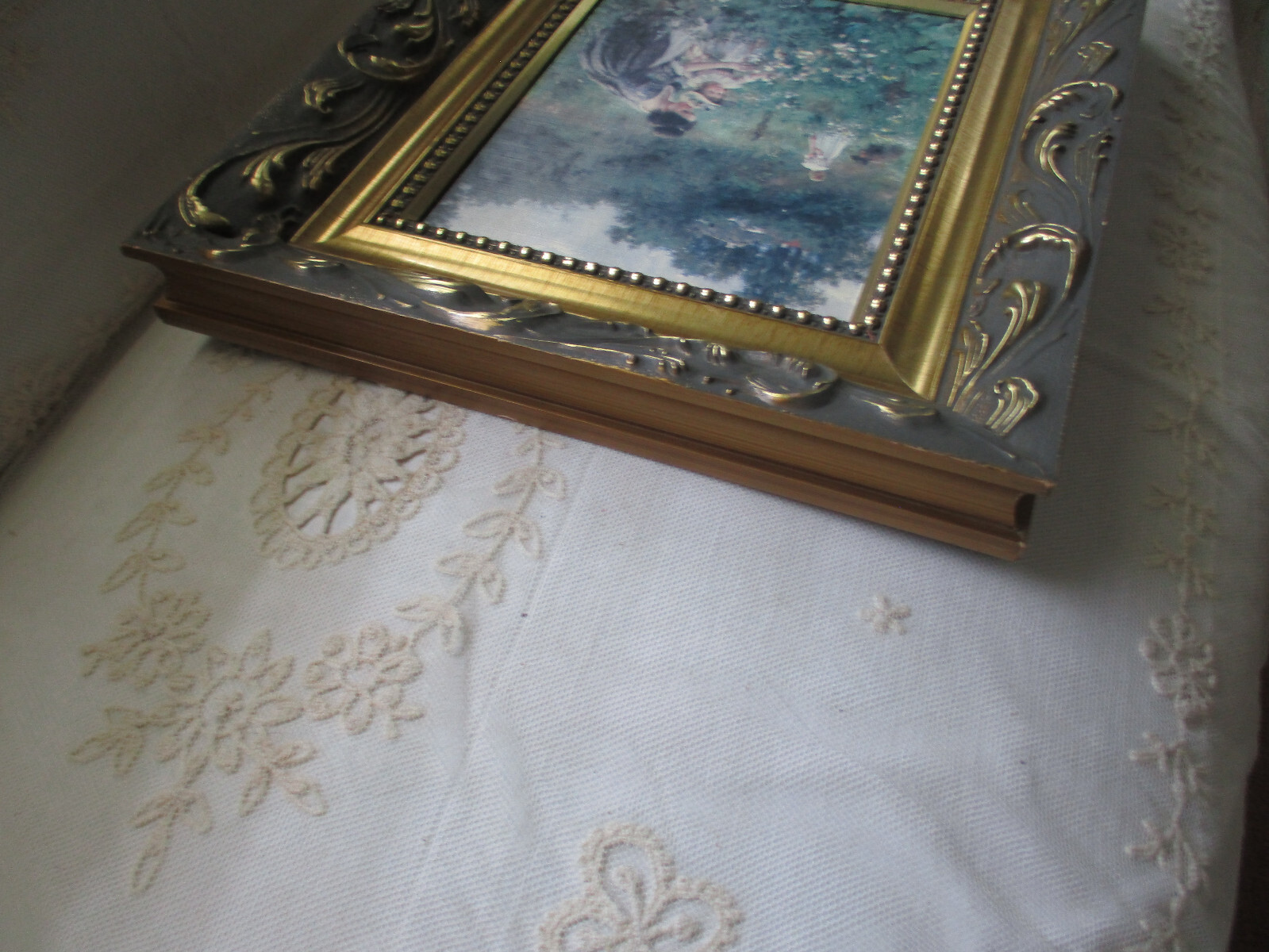 SUPERB! Vintage Oil on Board French Country Mother & Children Gold Frame 16 x 14